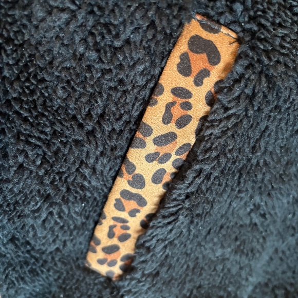 Amalli Talli Black Sherpa - Small - Picture 6 of 6